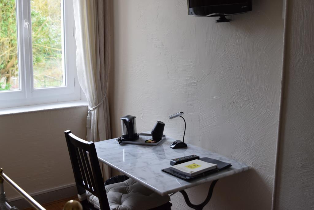 Auberge Le Rabelais Malay-le-Petit Buitenkant foto